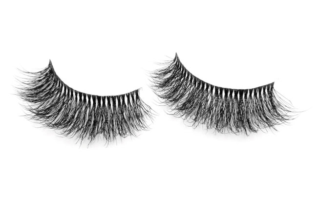 EYELASH EXTENSIONS